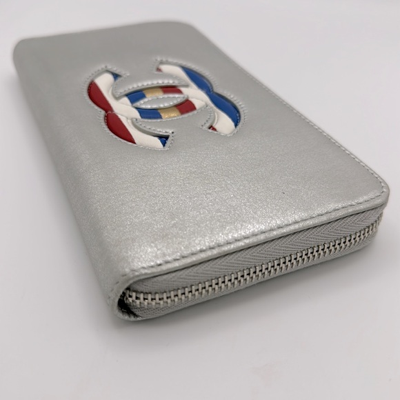 Chanel 2015-2016 Airlines Continental Wallet - Picture 7 of 17